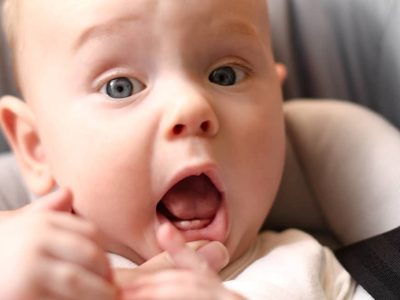 Oral hygiene is very important in babies, even before the teeth are out.